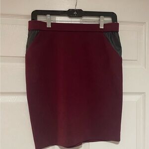 G by Giuliana Rancic burgundy pencil skirt. Size 6.